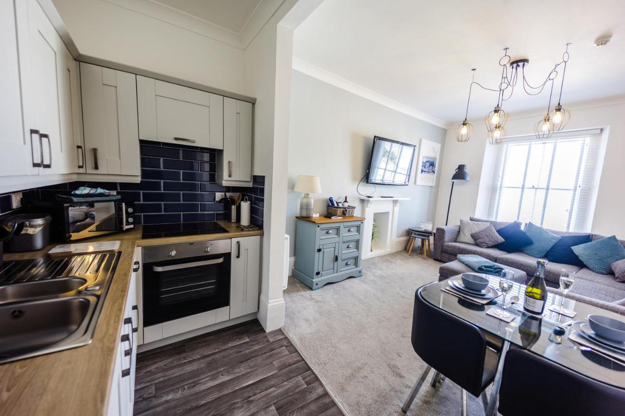 Flat 3 Flint House Tenby - Luxury Couples Apartment Экстерьер фото