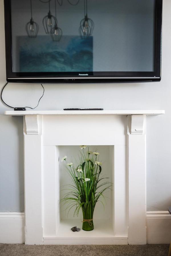 Flat 3 Flint House Tenby - Luxury Couples Apartment Экстерьер фото